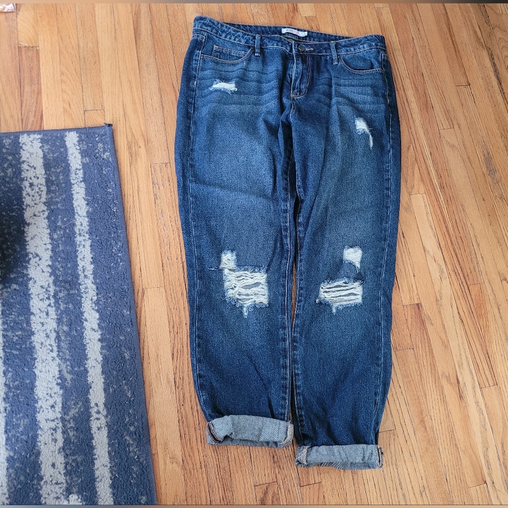 Just Fab Destressed Jeans